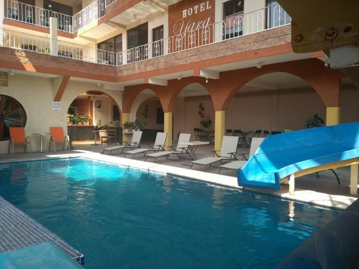 אישטפאן דה לה סאל Hotel Yara מראה חיצוני תמונה