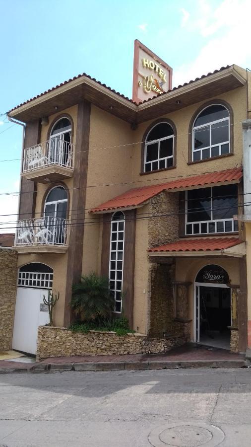 אישטפאן דה לה סאל Hotel Yara מראה חיצוני תמונה