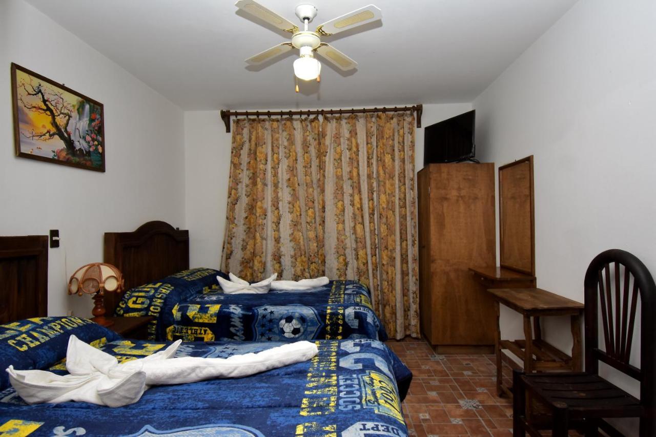 אישטפאן דה לה סאל Hotel Yara מראה חיצוני תמונה