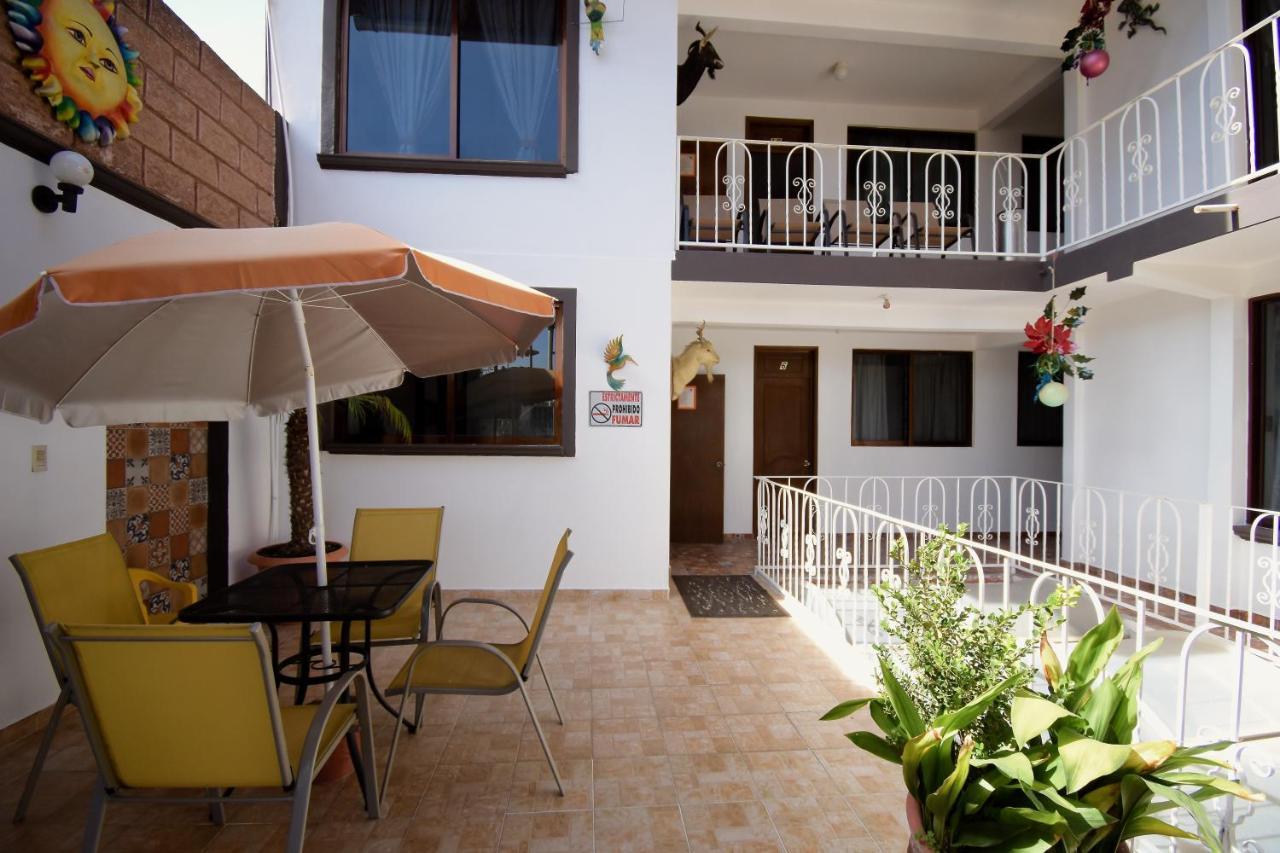 אישטפאן דה לה סאל Hotel Yara מראה חיצוני תמונה