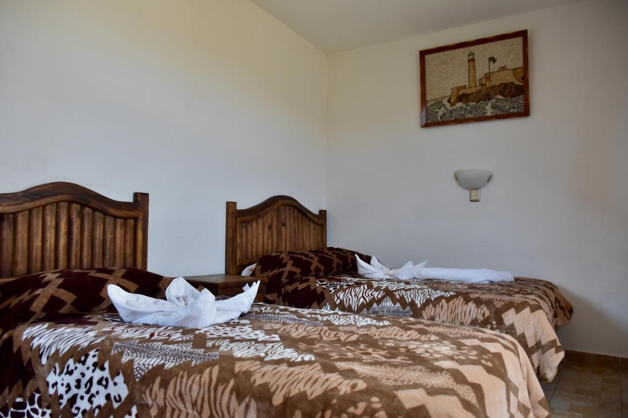 אישטפאן דה לה סאל Hotel Yara מראה חיצוני תמונה